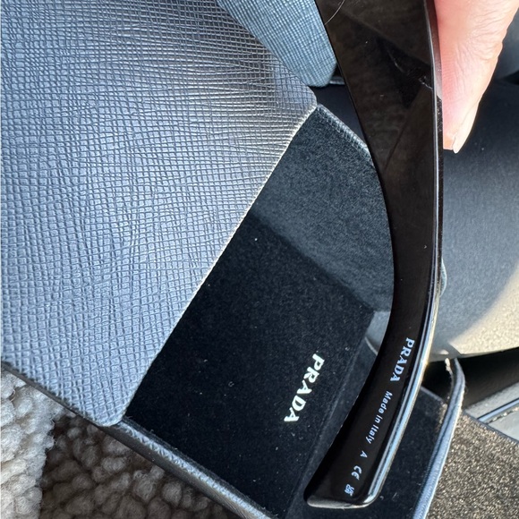 Prada Symbole sunglasses BLACK LENSES BRAND NEW - Picture 6 of 7